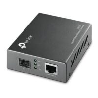 TP-Link MC220L 10/100/1000 Mbps RJ45 to 1000 Mbps SFP Slot Supporting MiniGBIC Modules
